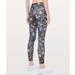 {lululemon} Speed Up Tight Leggings 28”